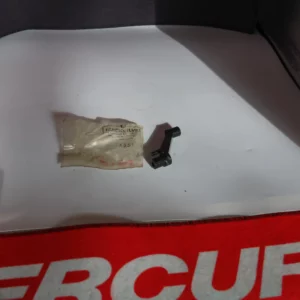 Levier suiveur Mercury Quicksilver 74351